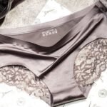 Seamless Ice Silk Women's Lace Panties