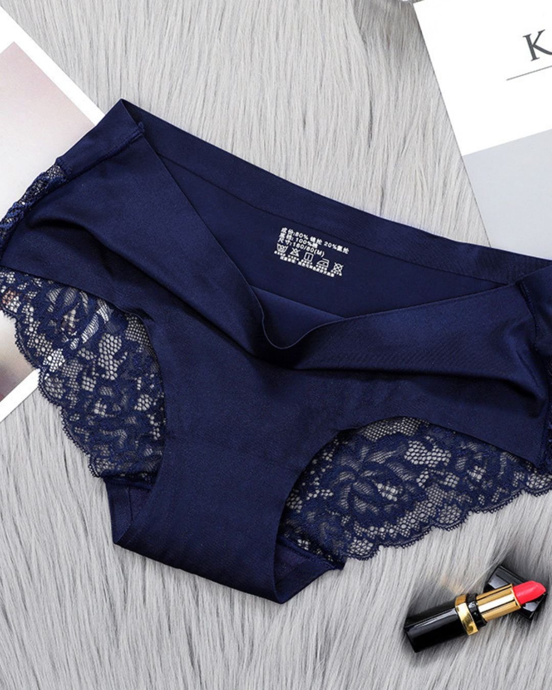 16 Seamless Ice Silk Women's Lace Panties - Image 1