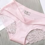 Seamless Ice Silk Women's Lace Panties